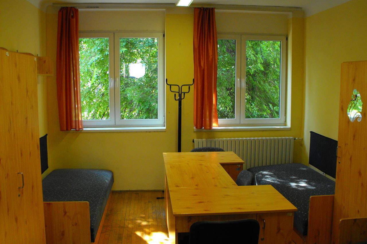 Jozsef Attila Guesthouse Budapest Exterior foto